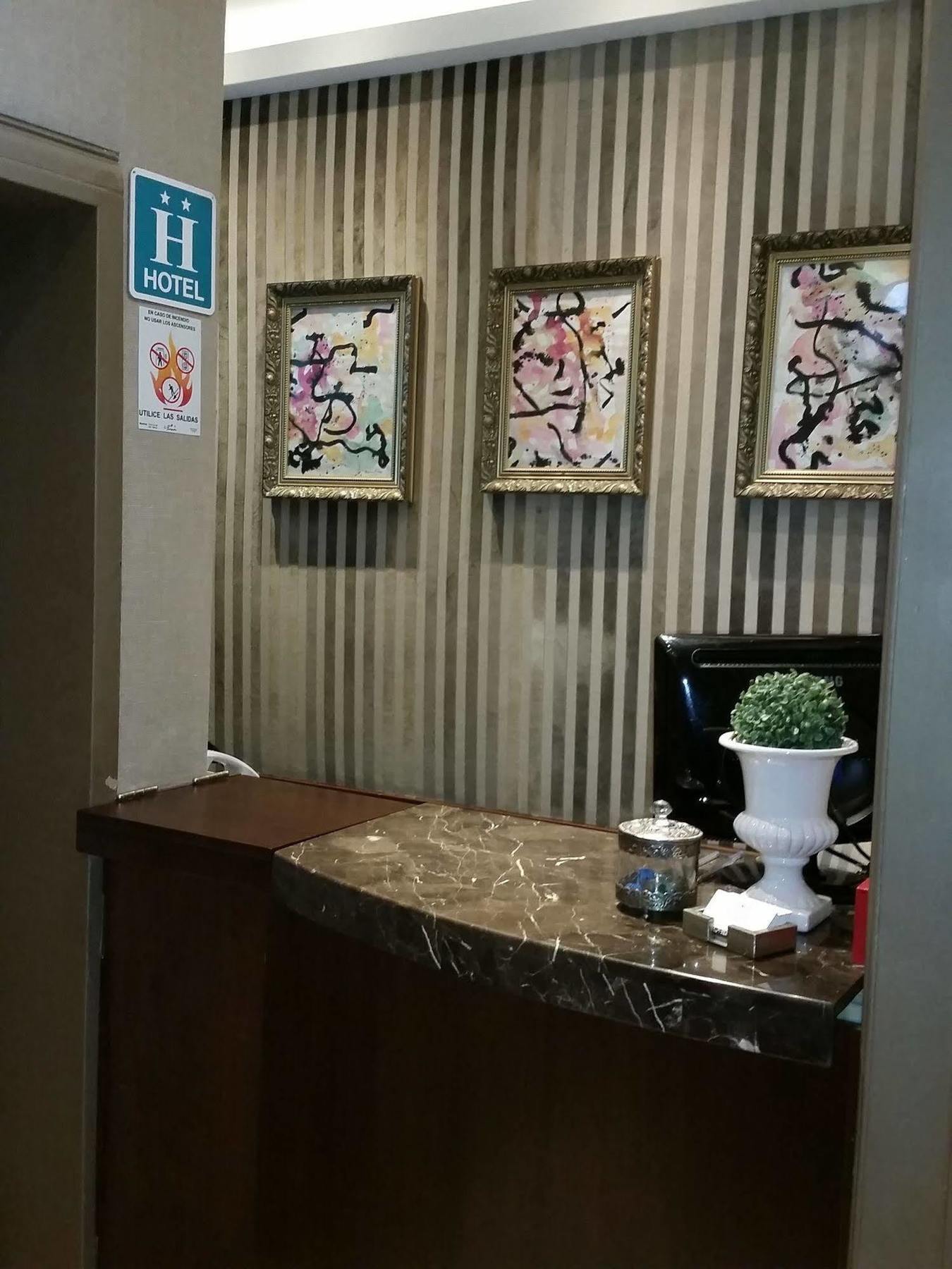 New Arapey Hotel Montevideo Luaran gambar